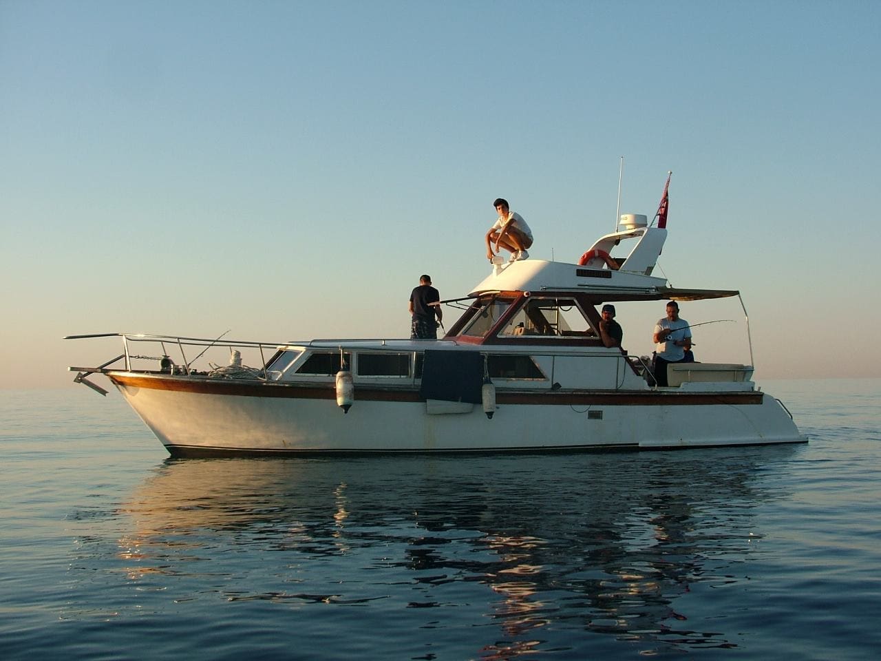 Poyraz Paşa Yatçılık - JUNIOR 1 Teknesi- Antalya Balık Avı Turları