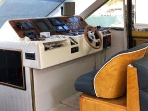 Kiralık Lüks Motoryat - Regnum - Princess 66 - Poyraz Paşa Yatçılık